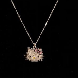 Hello kitty crystal diamonte necklace new